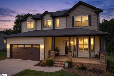 133 Stoneledges Ln, Taylors, SC 29687