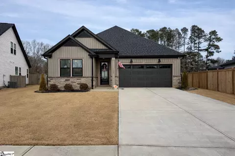 136 Laurel Oak Dr, Anderson, SC 29621