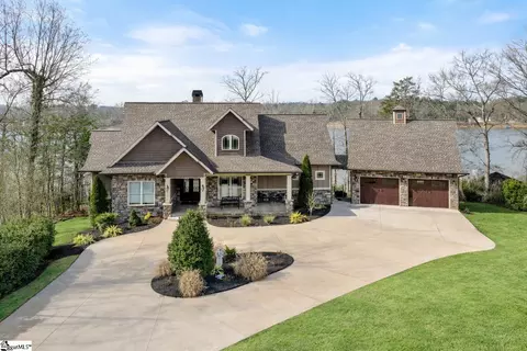 171 Dickson Cove Rd, Campobello, SC 29322