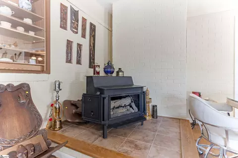 Dining - 200 Pleasant Dr, Easley, SC 29642 photo 3 of 3