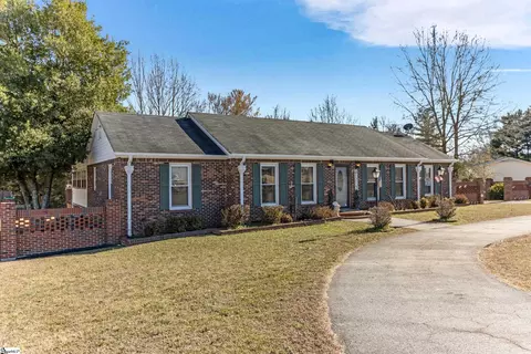 Exterior - 200 Pleasant Dr, Easley, SC 29642 photo 2 of 9