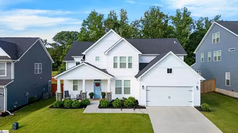373 Fenwick Dr, Woodruff, SC 29388
