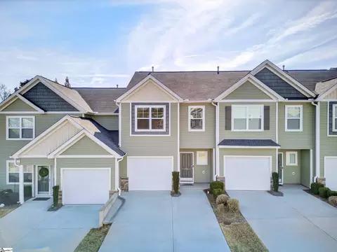 706 Elmbrook Dr, Simpsonville, SC 29681