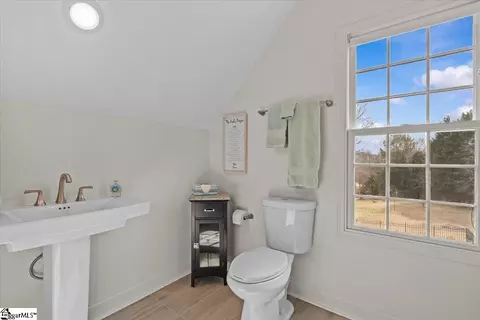 Bath - 101 Harvester Row, Easley, SC 29642 photo 6 of 7