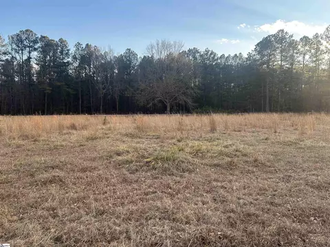 25825 E 72 Hwy, Clinton, SC 29325