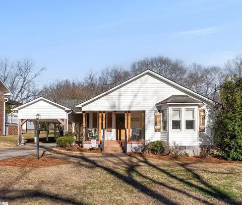 137 Academy St, Jonesville, SC 29353