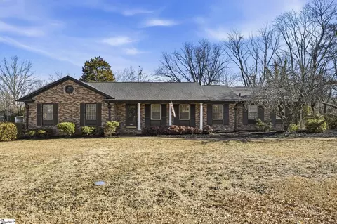 417 Brook Glenn Rd, Taylors, SC 29687