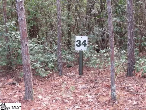 15 Matthews Creek Ln, Cleveland, SC 29635