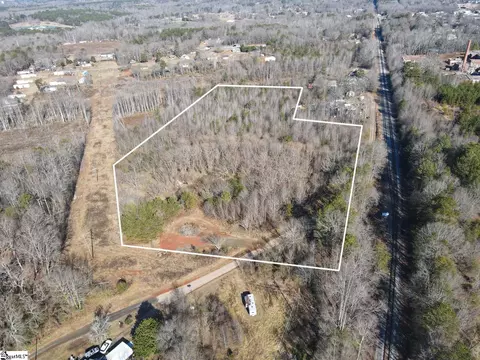 700 Redline Ave, Chesnee, SC 29323