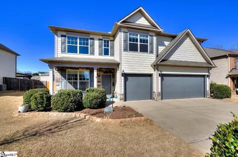 9 Caswell Ln, Simpsonville, SC 29680