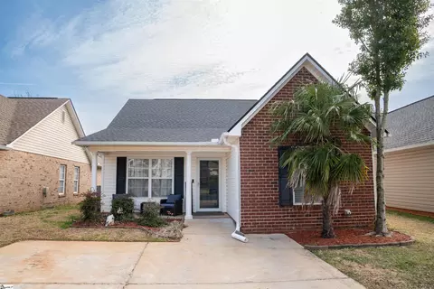 331 S Ivestor Ct, Inman, SC 29349