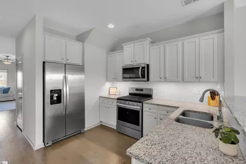 302 Phillips Dr, Pendleton, SC 29670 photo 7