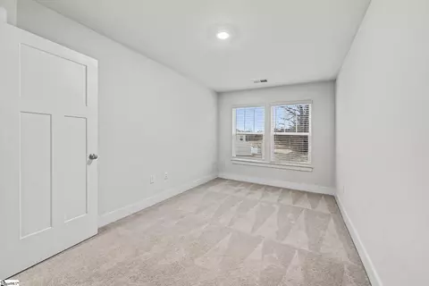 Bedroom - 1009 Millison Pl, Moore, SC 29369 photo 3 of 10
