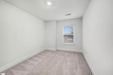 Bedroom - 1009 Millison Pl, Moore, SC 29369 photo 9 of 10