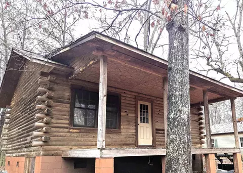 150 Knollview Rd, Central, SC 29630