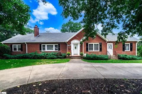 303 North Ave, Greer, SC 29650