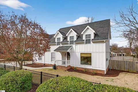 200 Tomassee Ave, Greenville, SC 29605