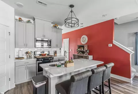 Kitchen - 826 Thread Way, Greer, SC 29651 photo 1 of 3