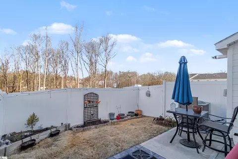 Exterior - 826 Thread Way, Greer, SC 29651 photo 4 of 5