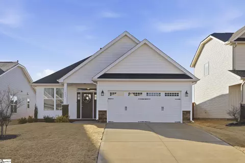 1429 Almaden St, Boiling Springs, SC 29316