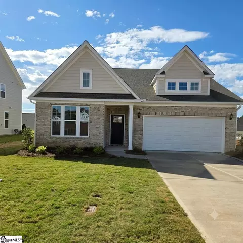 1295 Dockyard Ln, Inman, SC 29349