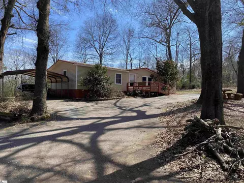 2559 John Dodd Rd, Wellford, SC 29385