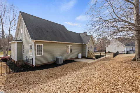 Exterior - 4 Caperton Way, Greer, SC 29651 photo 8 of 10