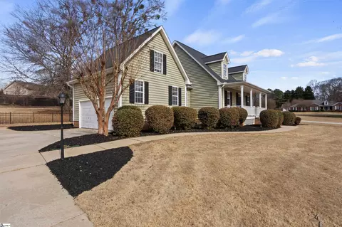Exterior - 4 Caperton Way, Greer, SC 29651 photo 5 of 10