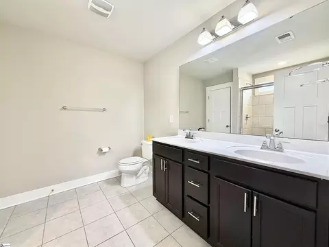 Bath - 419 Vestry Pl, Moore, SC 29369 photo 1 of 4
