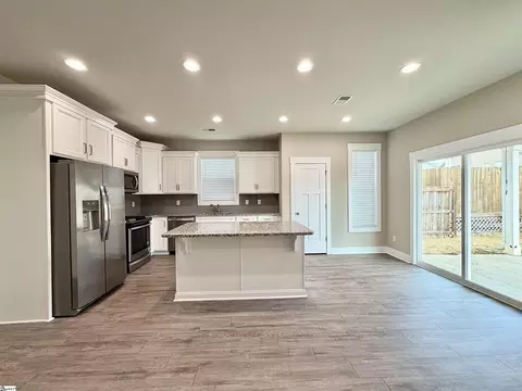 Kitchen - 419 Vestry Pl, Moore, SC 29369 photo 1 of 5