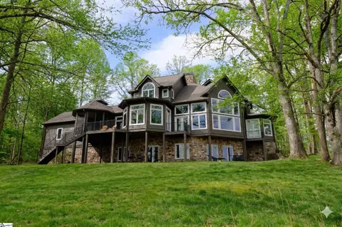 233 Stable Gate Dr, Campobello, SC 29322