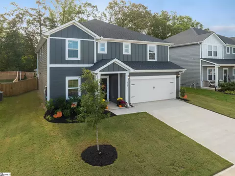 832 Burghley Cir, Greer, SC 29651 photo 2