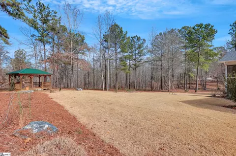 Exterior - 533 Stokes Dr, Seneca, SC 29672 photo 6 of 9