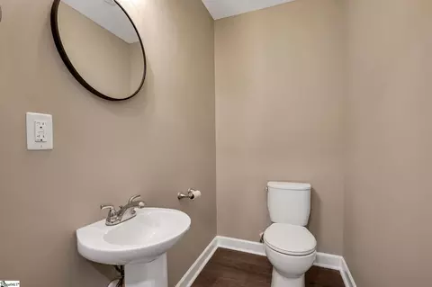 Entry Way - 533 Stokes Dr, Seneca, SC 29672 photo 4 of 4