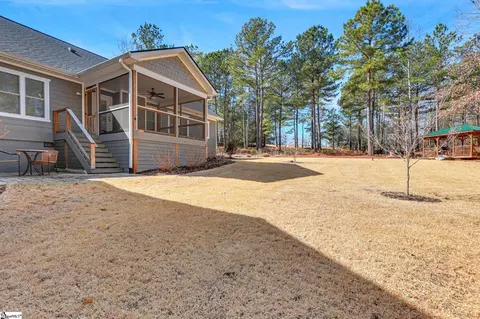 Exterior - 533 Stokes Dr, Seneca, SC 29672 photo 5 of 9