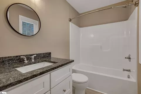 Bath - 533 Stokes Dr, Seneca, SC 29672 photo 2 of 4