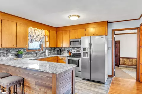 Kitchen - 512 Mega Dr, Duncan, SC 29334 photo 1 of 3