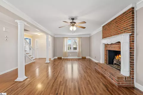 Living - 807 Fairview Rd, Greer, SC 29651 photo 2 of 6