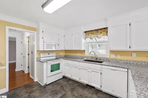 Kitchen - 807 Fairview Rd, Greer, SC 29651 photo 3 of 6