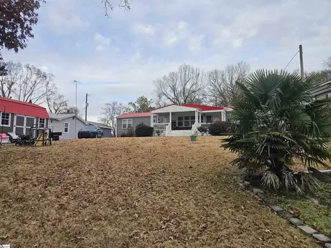 786 Isle Of Pine Cir, Waterloo, SC 29384