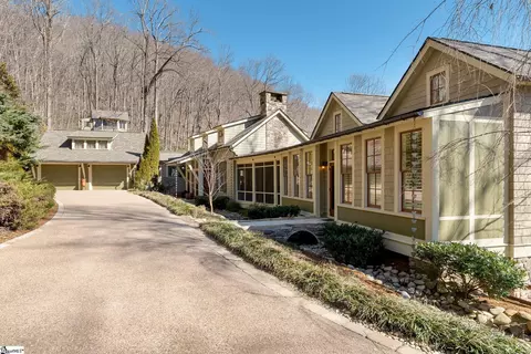 1338 Panther Park Trl, Travelers Rest, SC 29690