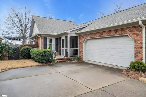 9 Parkins Pl, Greenville, SC 29607
