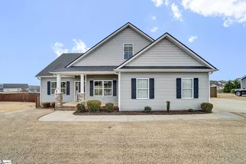 316 Terra Plains Dr, Greer, SC 29651
