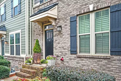 46 Itasca Dr, Greenville, SC 29609