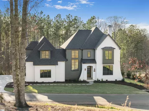 134 Meadow Park Dr, Easley, SC 29640