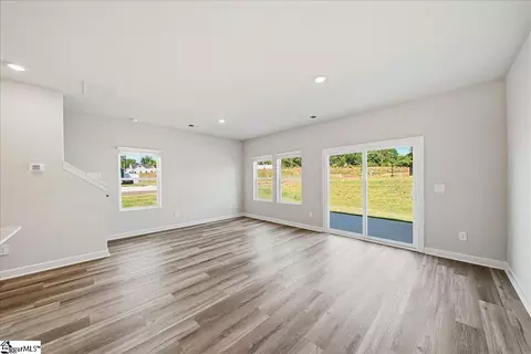 125 Kerwin Ct, Greer, SC 29651 photo 9