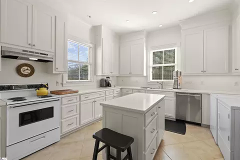 Kitchen - 421 E Church Rd, Easley, SC 29642 photo 3 of 5