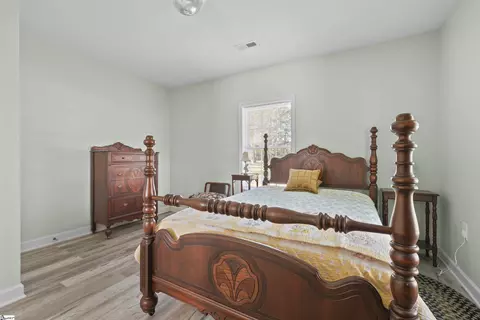Bedroom - 421 E Church Rd, Easley, SC 29642 photo 4 of 8