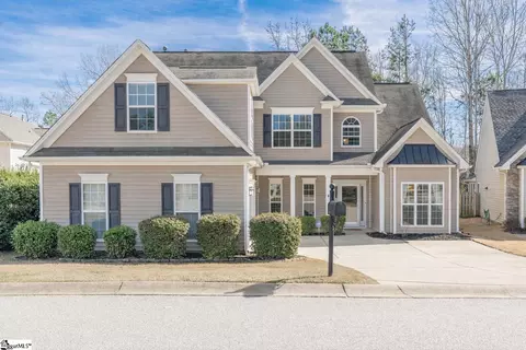 3 Cedarhill Ct, Simpsonville, SC 29681