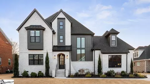 26 Ganibrille Ct, Simpsonville, SC 29681